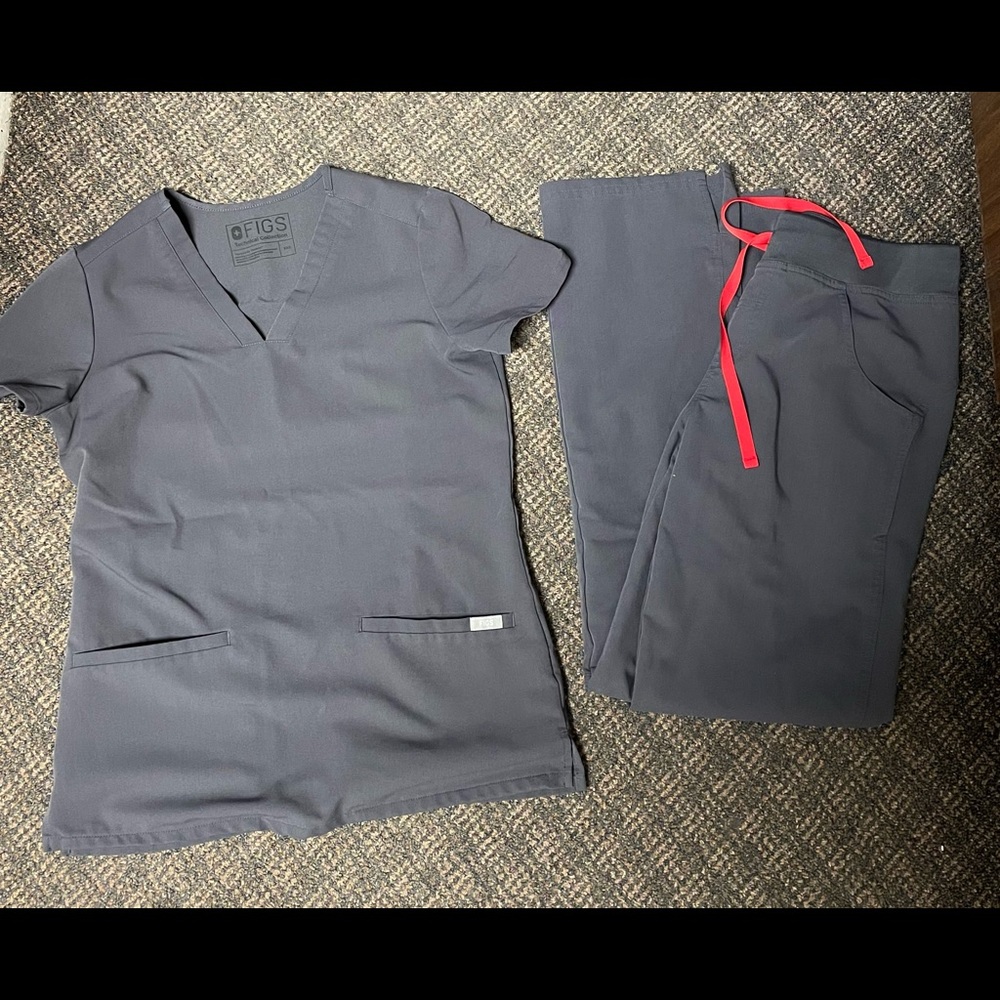 Figs XXS and XS Charcoal scrubs